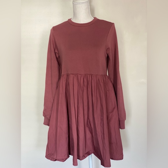 Dresses & Skirts - Women’s dress